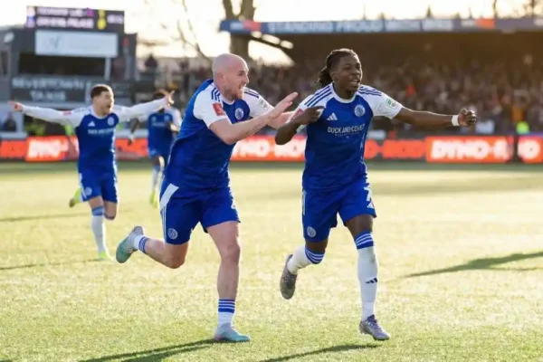 macclesfield vs crystal palace