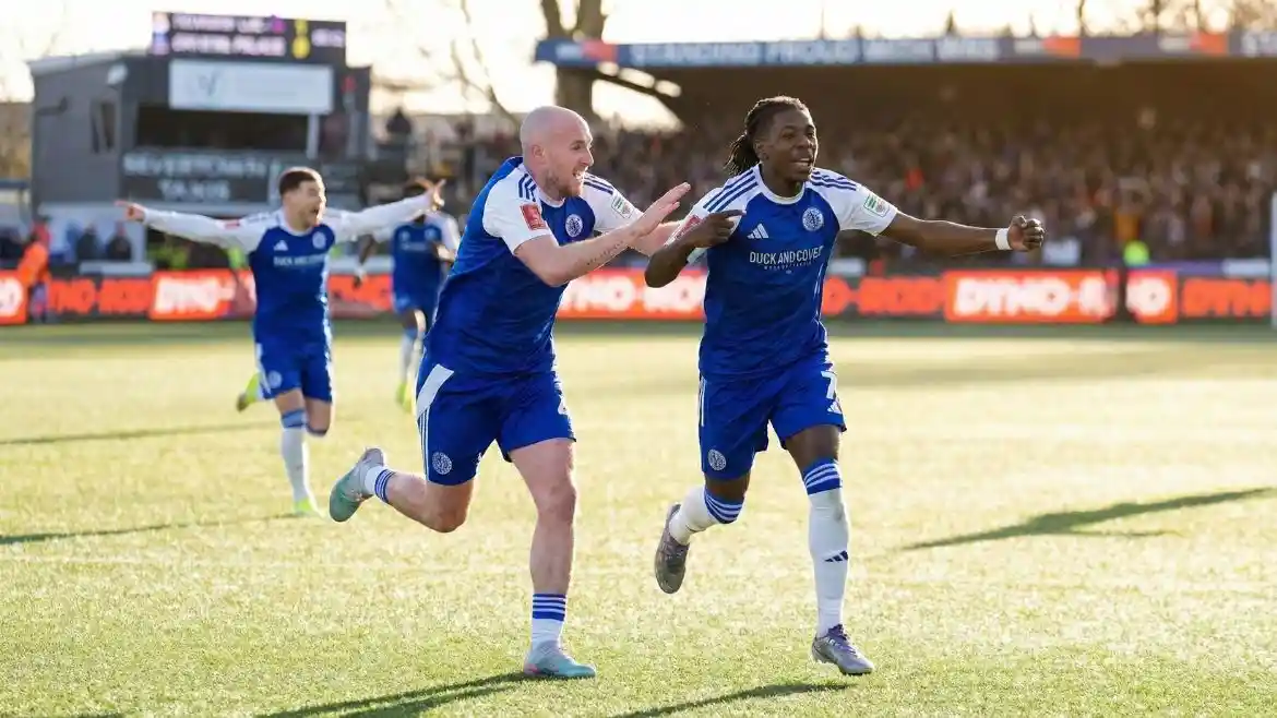 macclesfield vs crystal palace